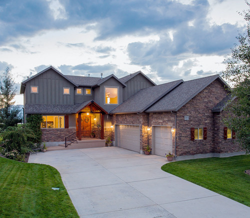 1066 E West Cobblestone Dr