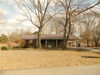 106 Fairdale Dr