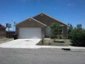 1613 N Cedar Blvd