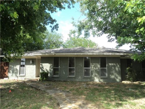 2813 White Oak Court