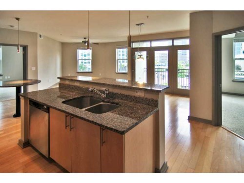 Unit 5044 - 390 17th Street Nw