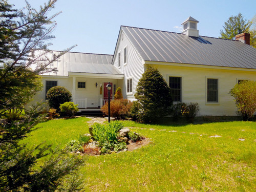 17 Mountain Lakes Road