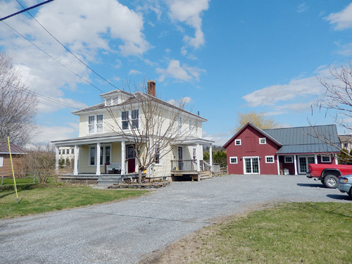 135 Creek Road