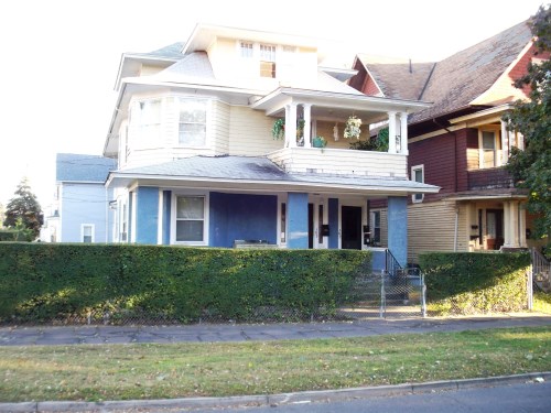 1835 North Avenue
