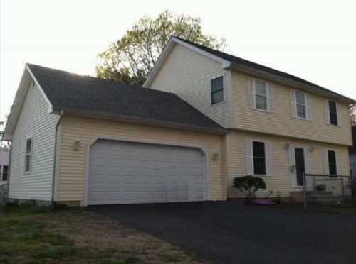 7 Simmons Road