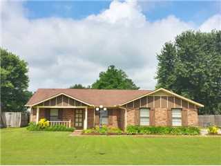 2210 Westmeade