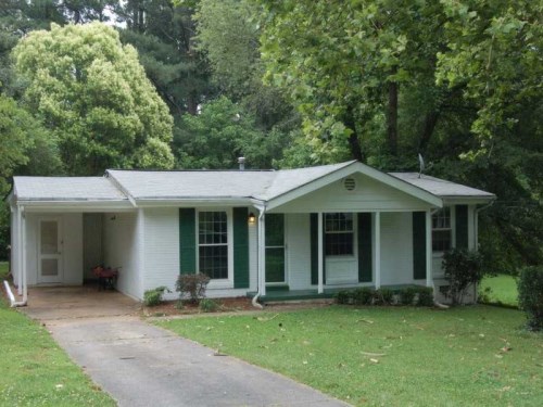 3234 Highland Drive