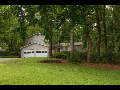 302 Summer Court