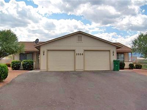 2558 S Mountain View Drive