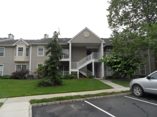 76 Lindsey Ct Unit G2