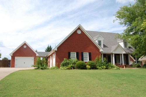 132 Kensington Dr