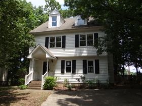 1812 Sagamore Ct