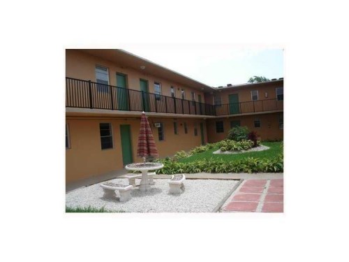 4250 SW 67 AV # 32