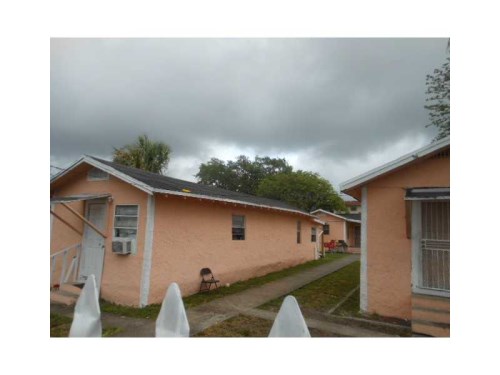 7801 NW 2 CT
