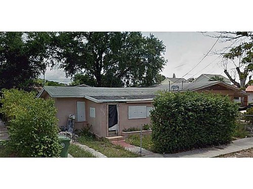 1537 NW 40 ST