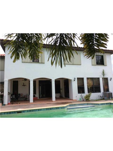 1035 SW 12 CT