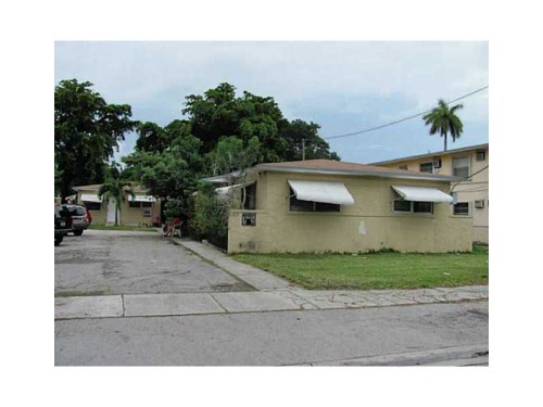 2015 NW 29 ST