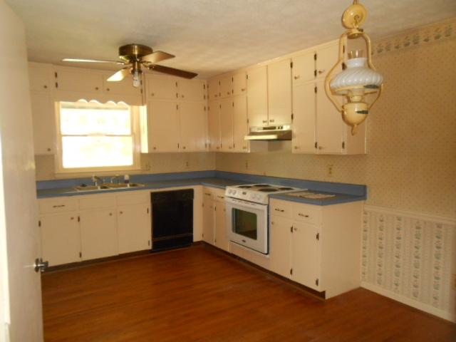 124 Lafayette Drive