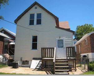 4220 Schiller Pl