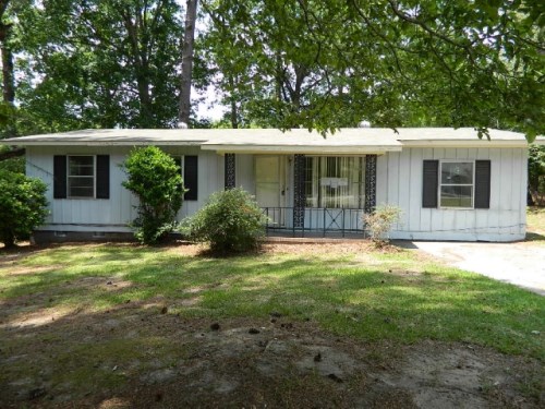 306 Michael St