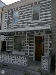 154 N Front St