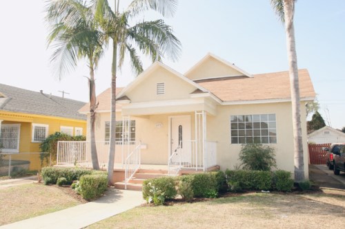 4273 Walton Ave