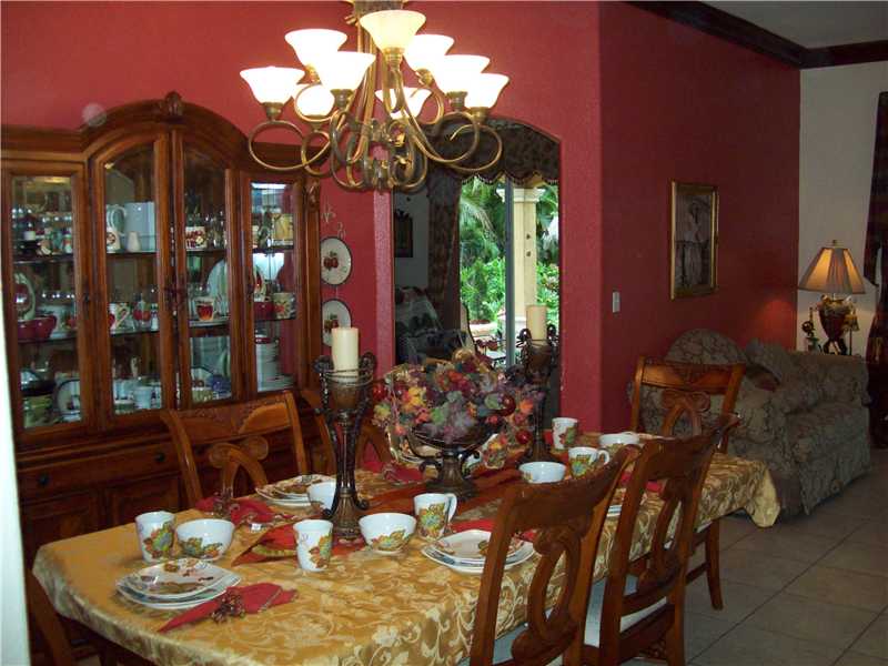 19300 SW 185 CT
