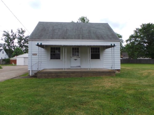 2450 E 37th Street
