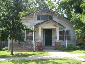 729 N Cliff Dr