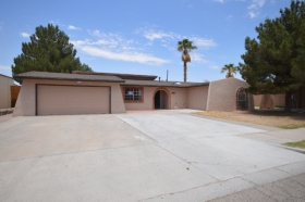 5572 Fernwood Cir