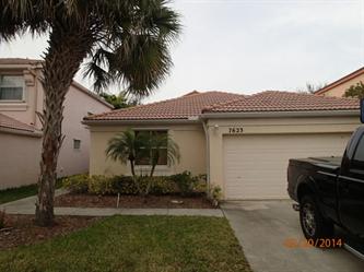 7623 Oak Grove Cir