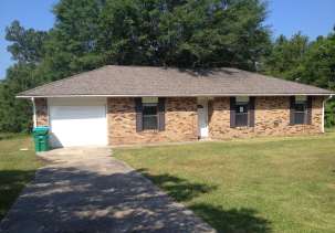 128 W Chipwood Dr