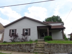 218 Kentucky Dr