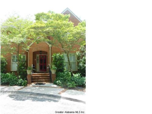 2221 BROOKSHIRE PL 2221
