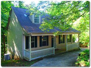 1601 Winding Way