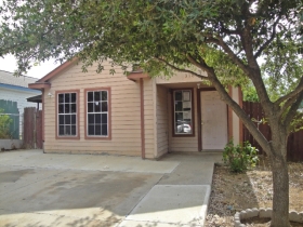 318 Larga Vista Dr