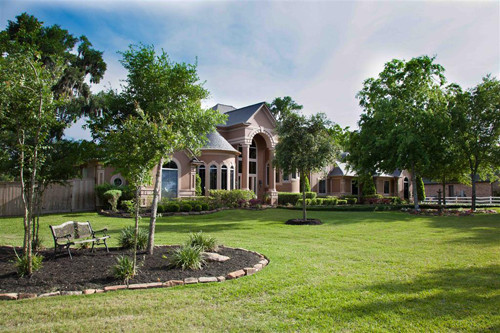 7131 North BRIDLEWOOD CT.