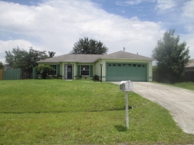 541 SW Grove Ave