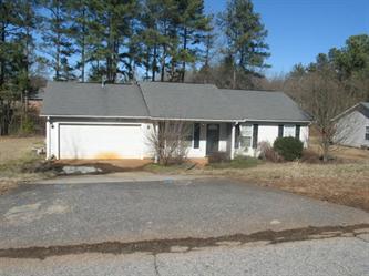 402 Chestnut Blvd