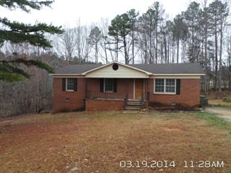 138 Forest Cir
