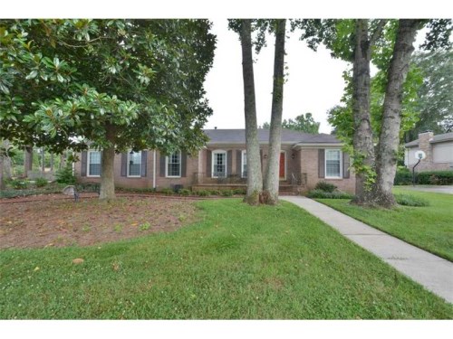 2701 W Fontainebleau Drive
