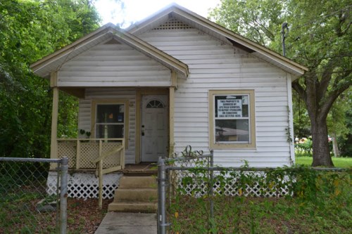 3103 Emma St
