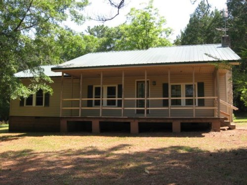 715 Roberts Quarters Rd