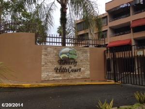 Apt. J-2 - Beverly Hills Court