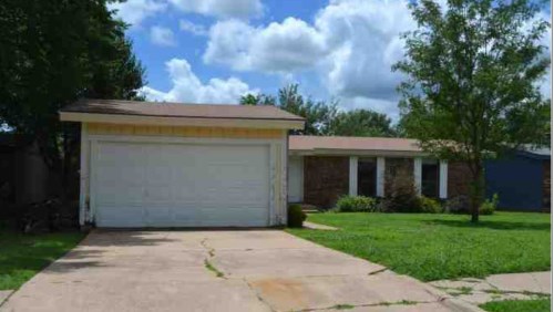 2216 Memphis Dr