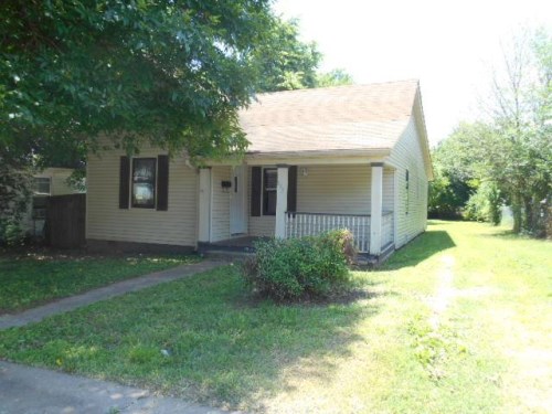 805 S Newton Ave