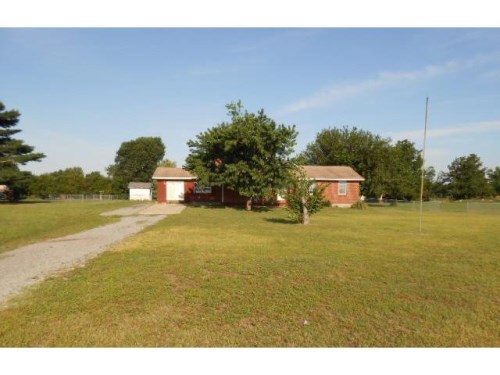 404 Dacus Dr