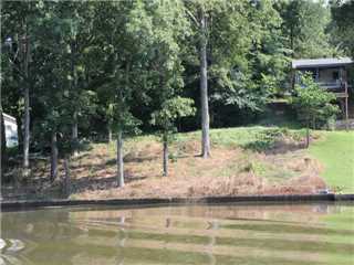 00 Lakewood Dr., #28