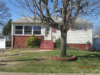 8 Livingston Dr