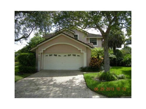 600 MISTY OAKS LN